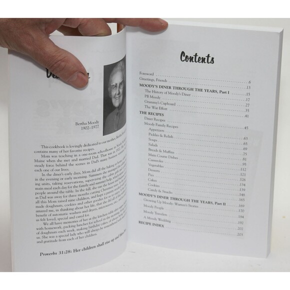 Signed WHAT'S COOKING AT MOODY'S DINER by Nancy Genthner Versa 2003 TPB Cookbook - Picture 6 of 10